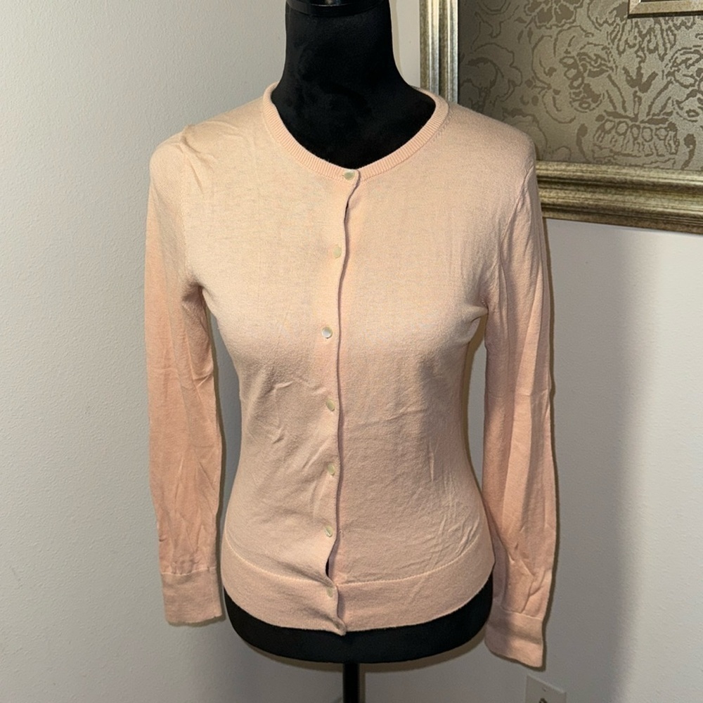 Ann Taylor Petite blush buttoned down cardigan Sz SP long sleeves soft